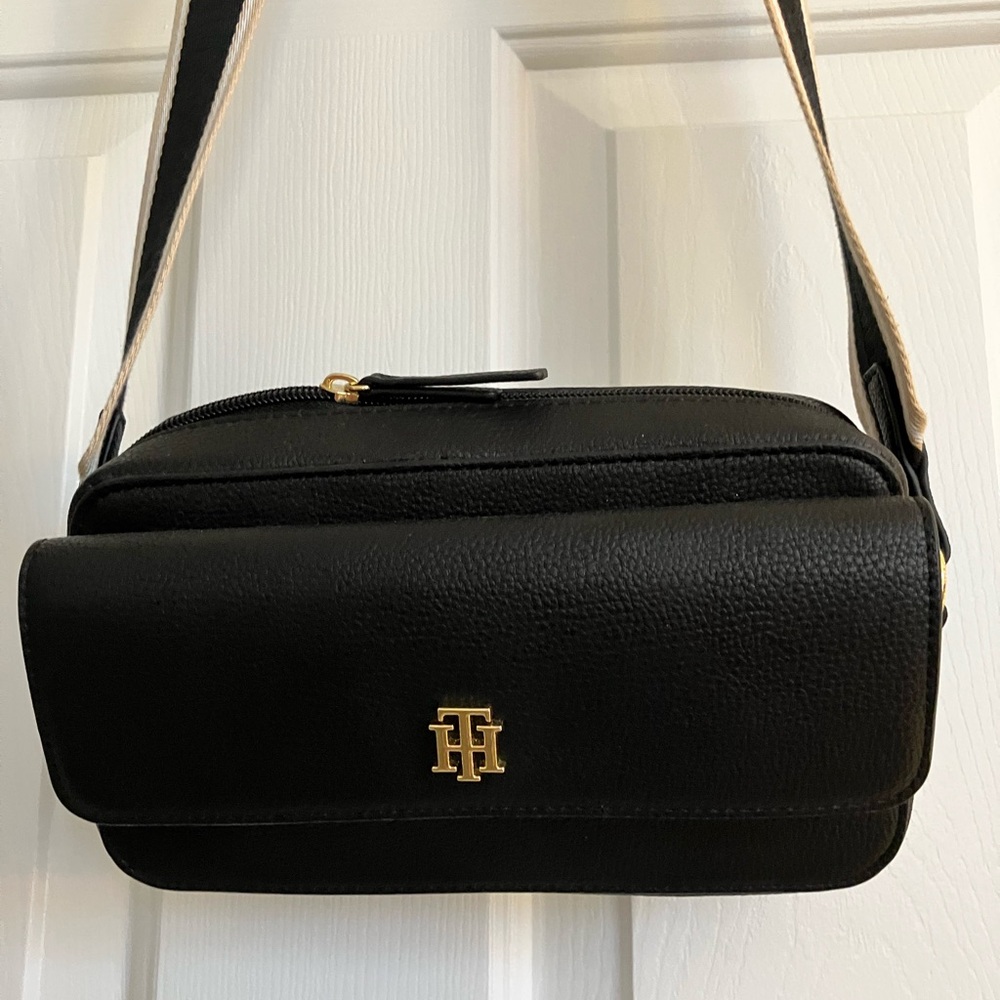 Tommy Hilfiger Black Crossbody Bag